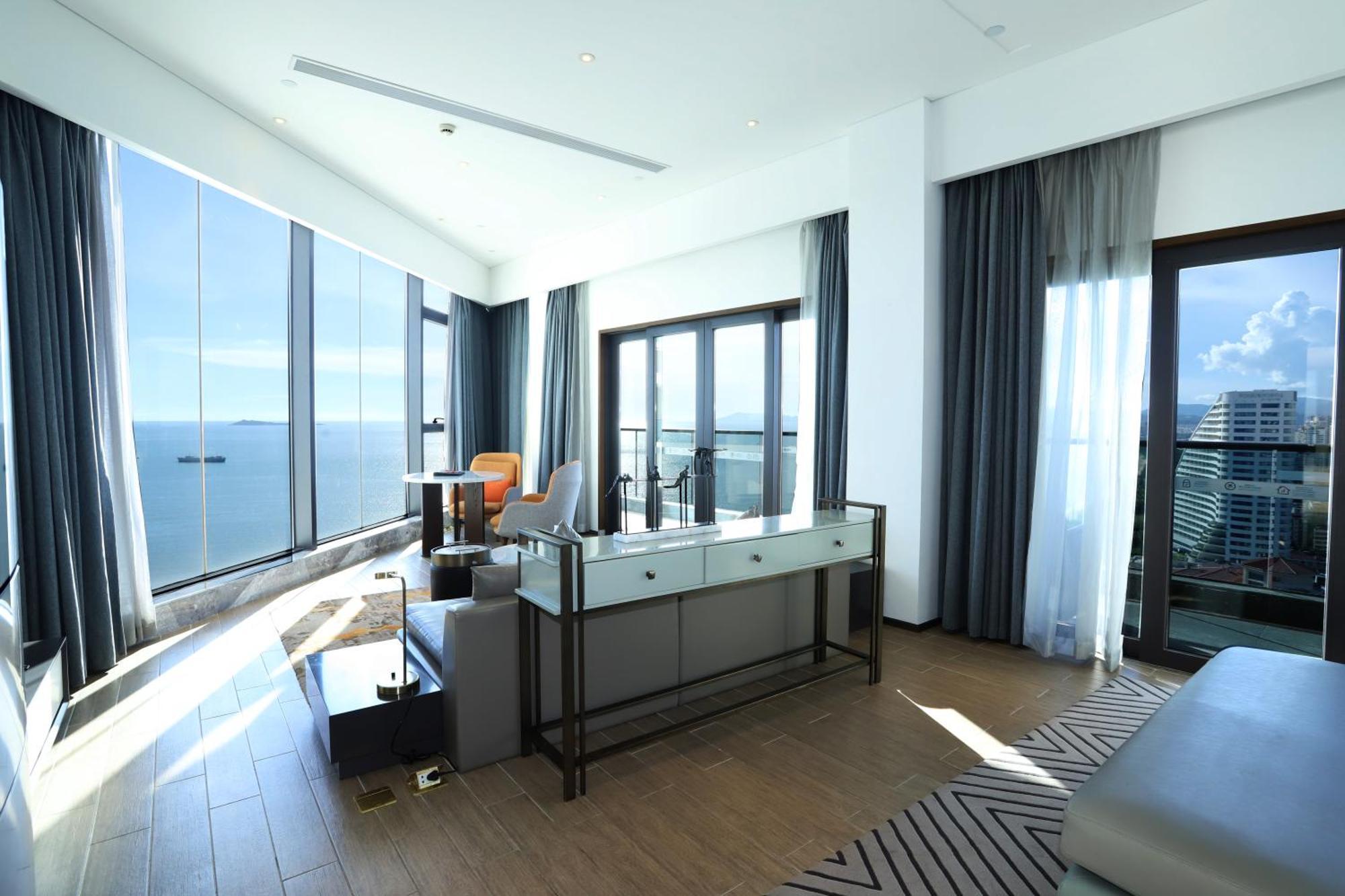 Rock Platinum Sea View Hotel Sanya Exterior foto